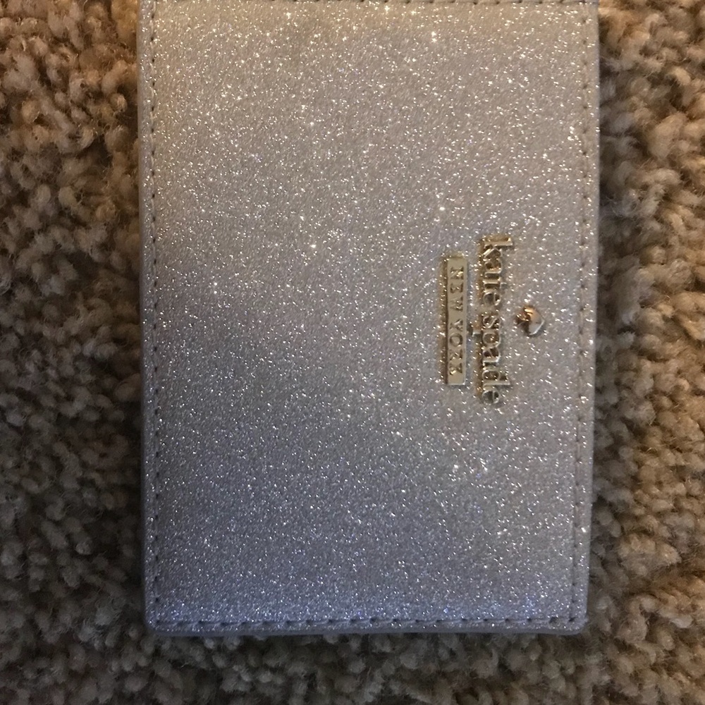 Kate Spade Burgess Court Card Holder